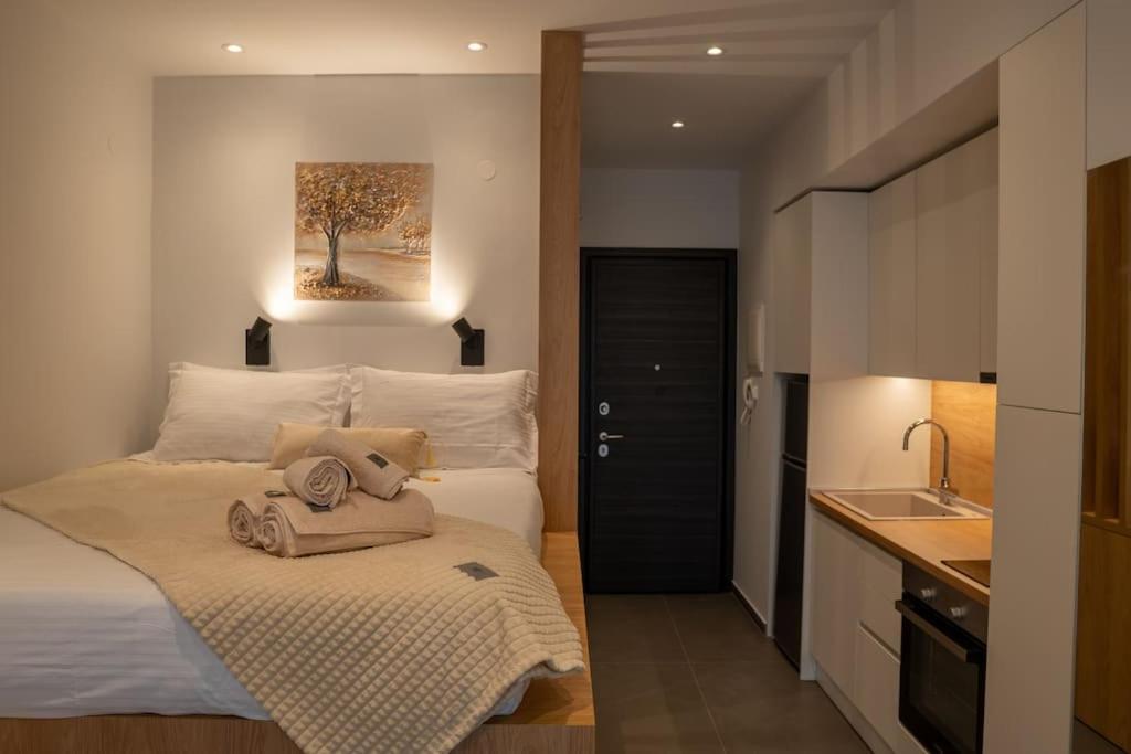 Thessalonian Suite I - 2 Steps From White Tower Thessaloniki Exterior photo